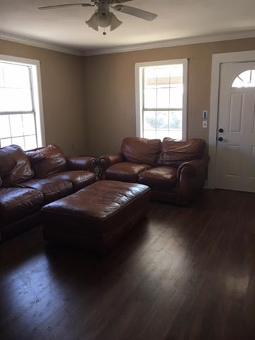 413 E Locust St