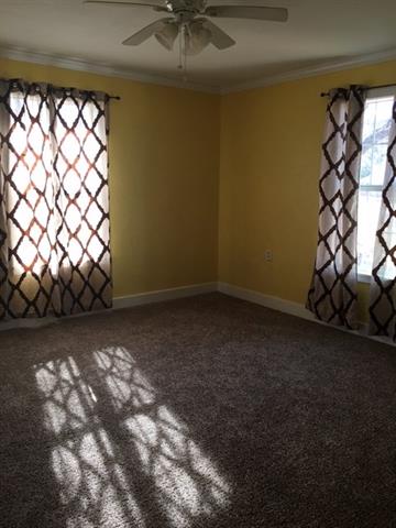 413 E Locust St