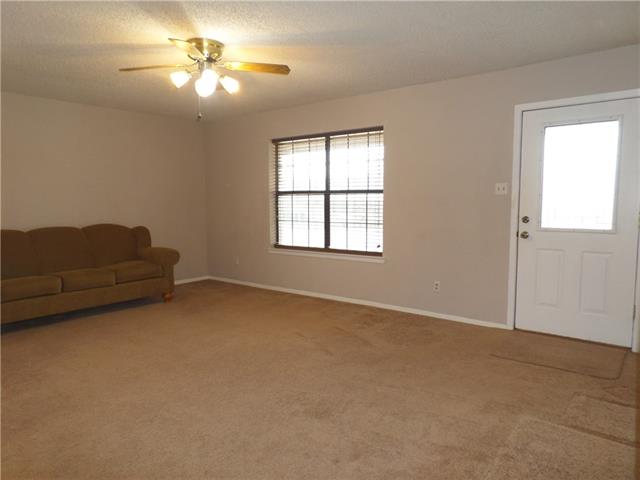 303 Denton Ct