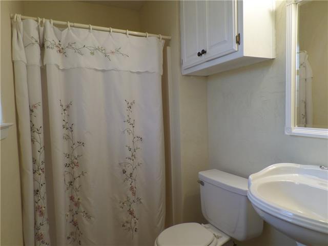 303 Denton Ct