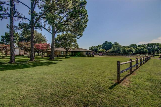 264 S Meadows Dr