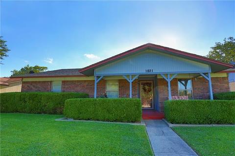 1302 Fair Ave