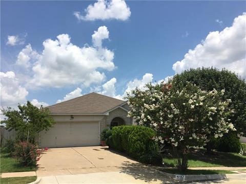 8724 Gaines Dr