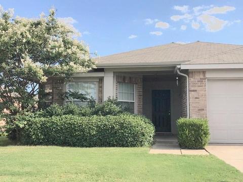 8724 Gaines Dr