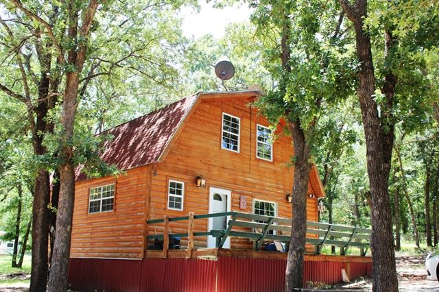 For Sale: 2087 Hillcrest Cir Gordonville, TX 76245
