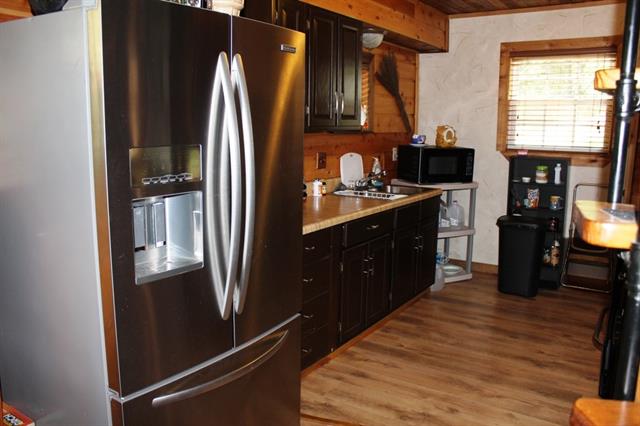 For Sale: 2087 Hillcrest Cir Gordonville, TX 76245
