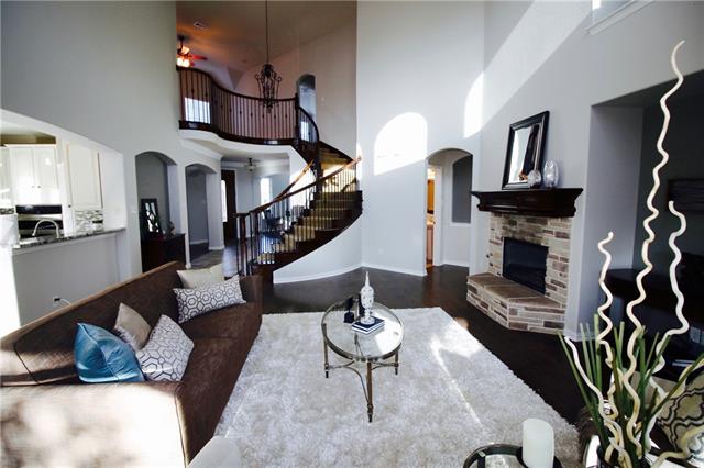 1700 Lewis Crossing Dr