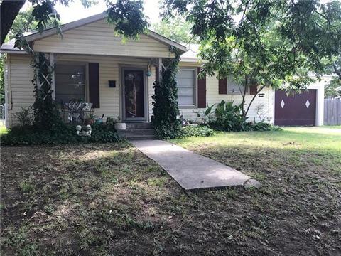1002 E Dodge St