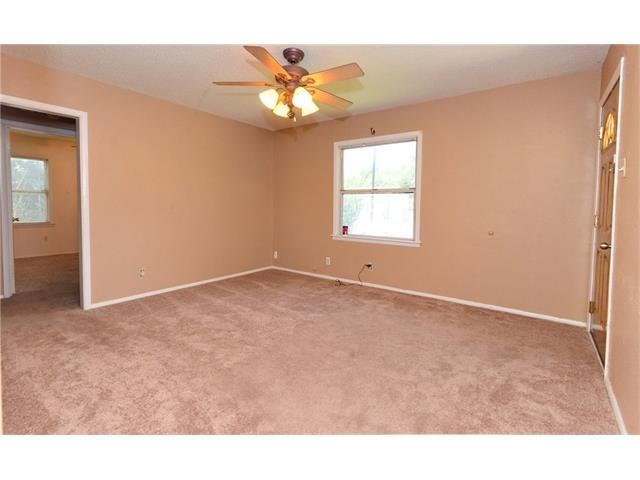 712 W Avenue I