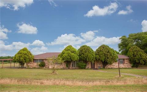 272 Willie Nelson Rd