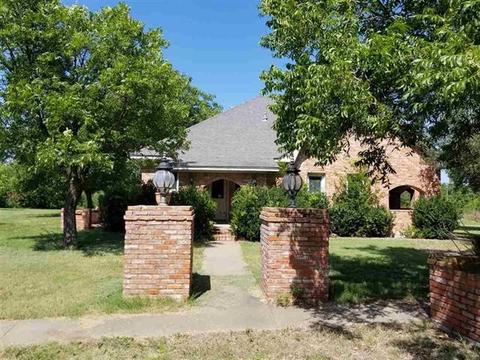 272 Willie Nelson Rd
