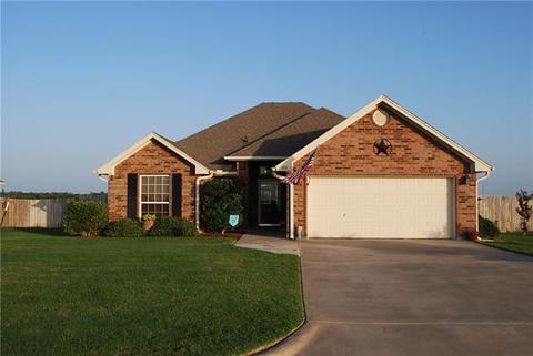 272 Willie Nelson Rd