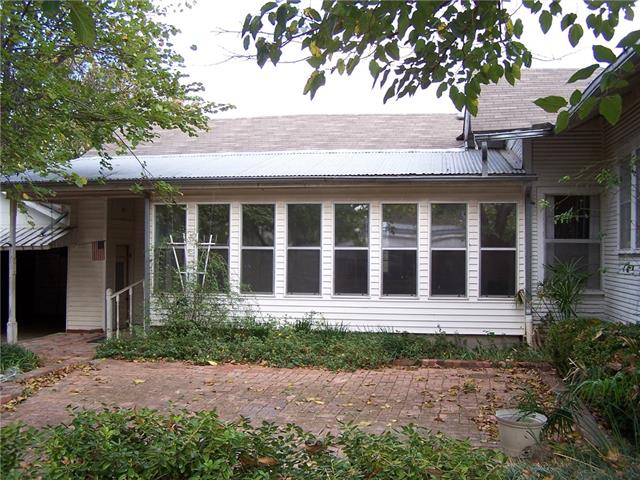 501 N Pleasant