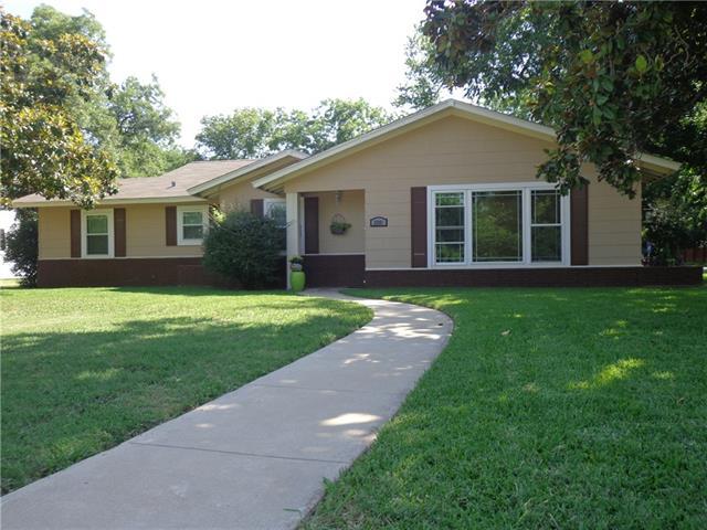 2001 Vincent St