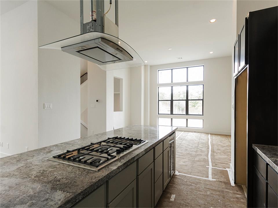 For Sale: 2822 Clay Houston, TX 77003