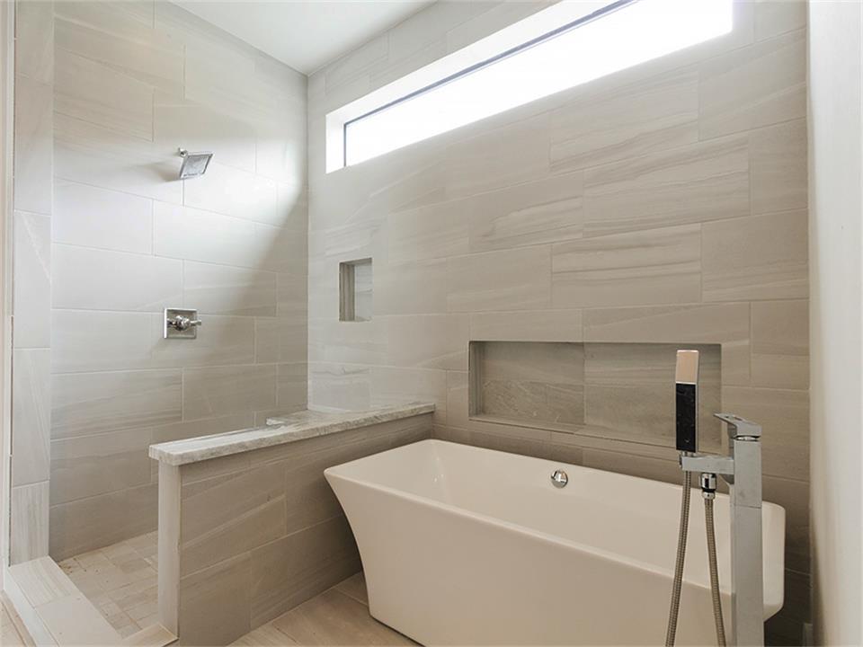 For Sale: 2826 Clay Houston, TX 77003