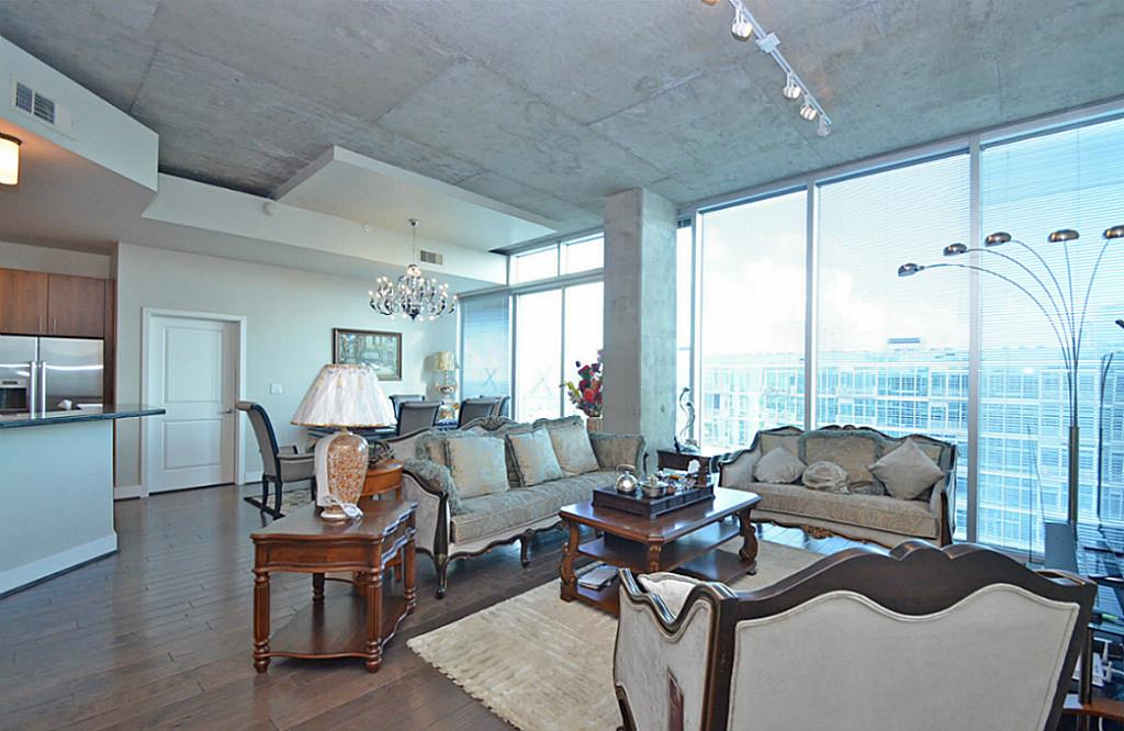 5925 Almeda #12908