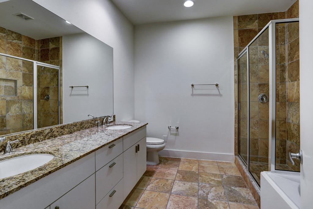 For Sale: 2324 Jackson St Houston, TX 77004