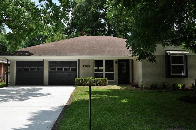 1907 De Milo Dr