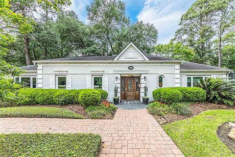 5742 Bayou Gln