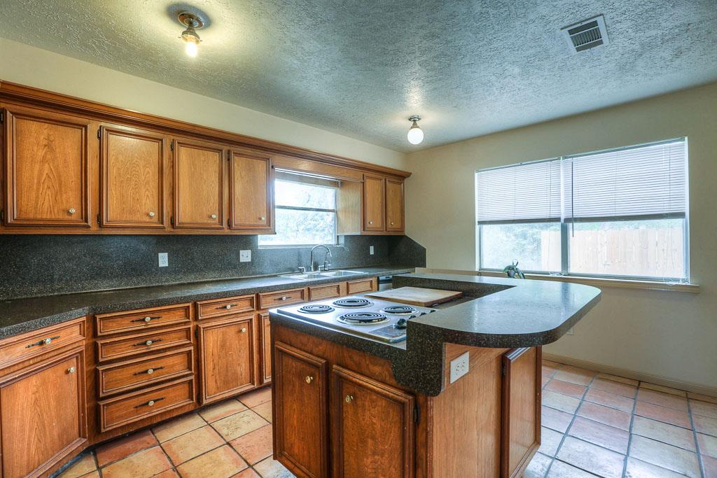 9426 Willow Meadow Dr