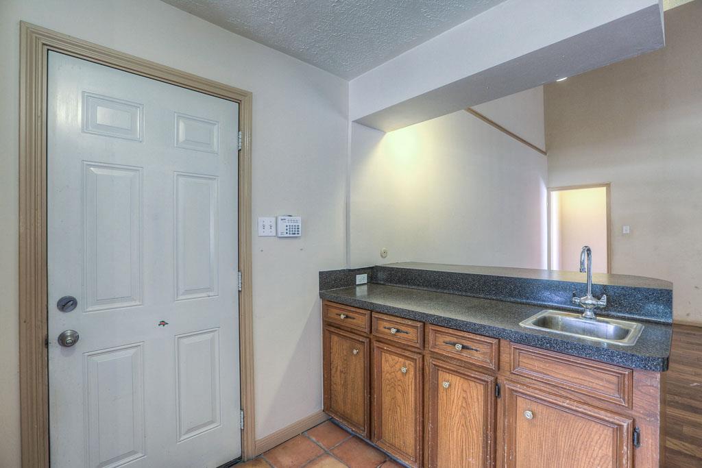9426 Willow Meadow Dr