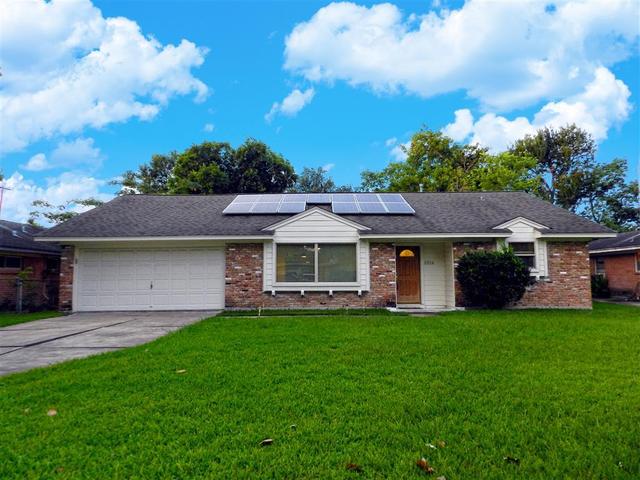 8814 Birdwood Rd