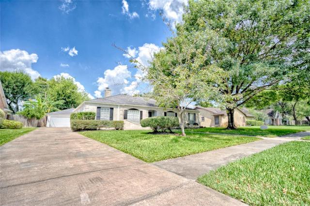 7718 Gulfton St