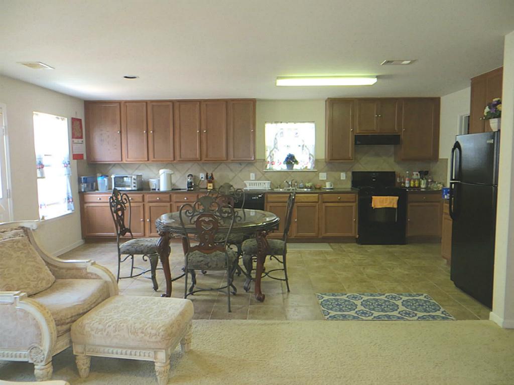 11703 Petal Ct