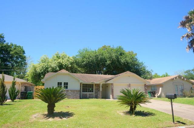 7506 Woodsman Trl