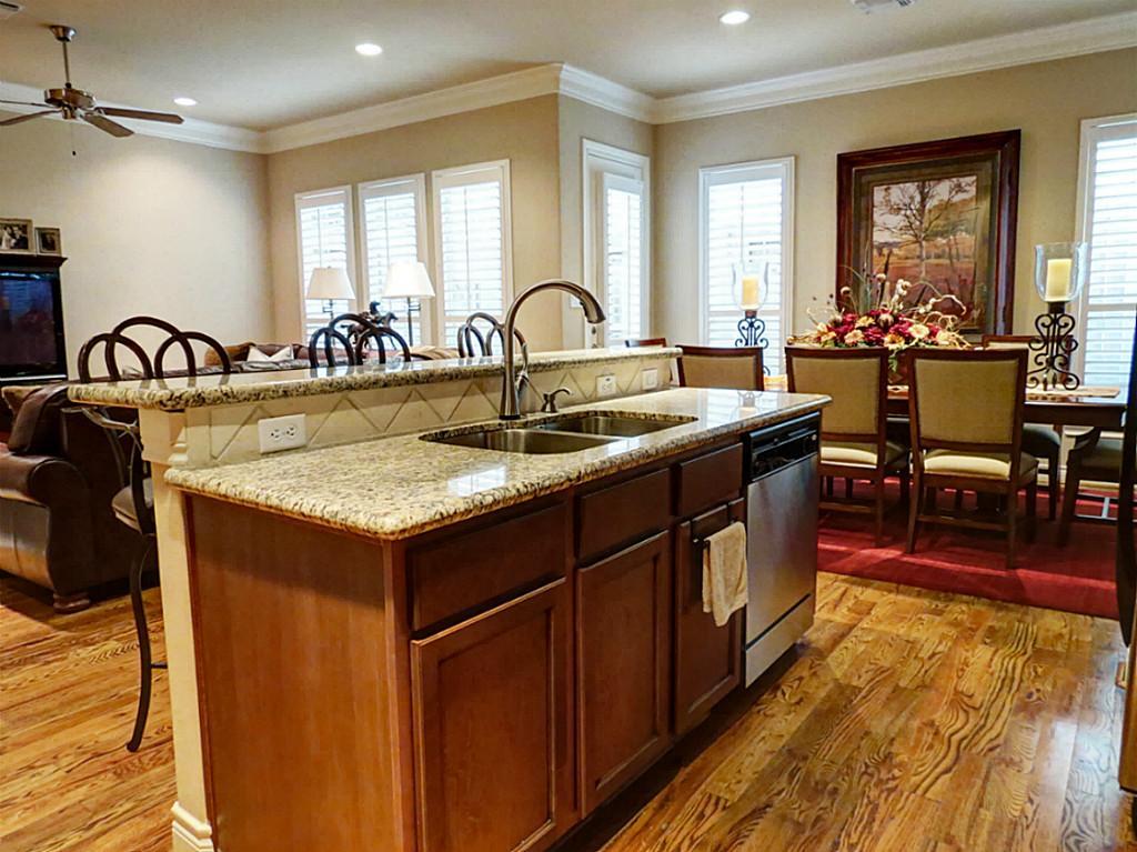 1311 Sherwood Springs Ln