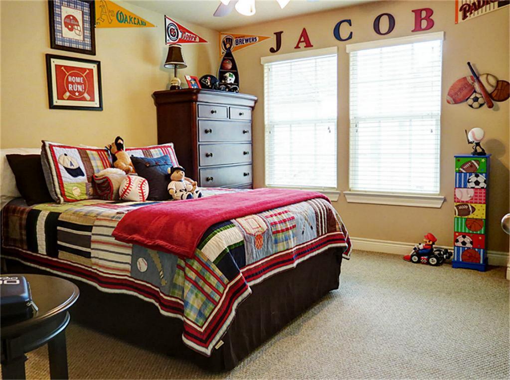 1311 Sherwood Springs Ln