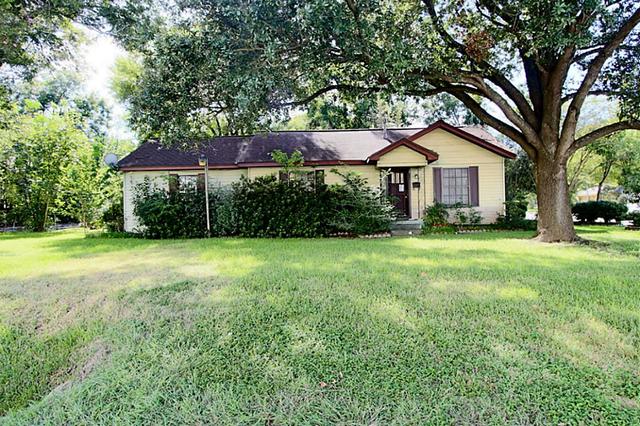 2067 Jacquelyn Dr