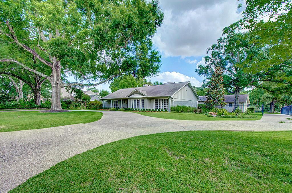 For Sale: 5671 Sugar Hill Dr Houston, TX 77056