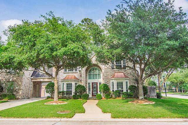 10127 E Bayou Manor Ln
