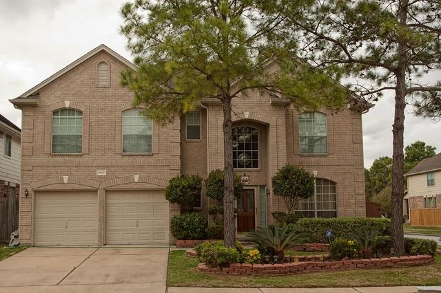 10127 E Bayou Manor Ln