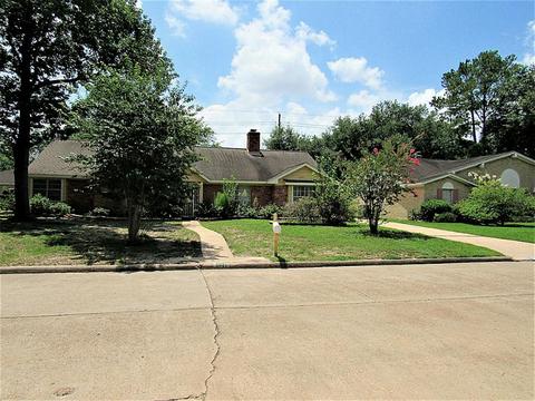 5211 Havenwoods Dr