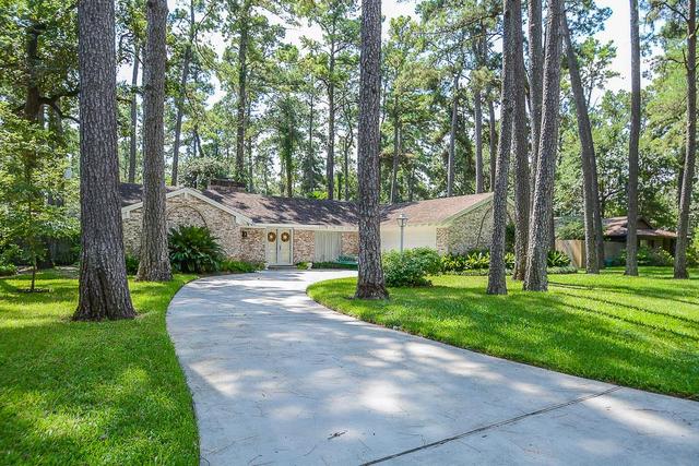 6615 Walton Heath Dr