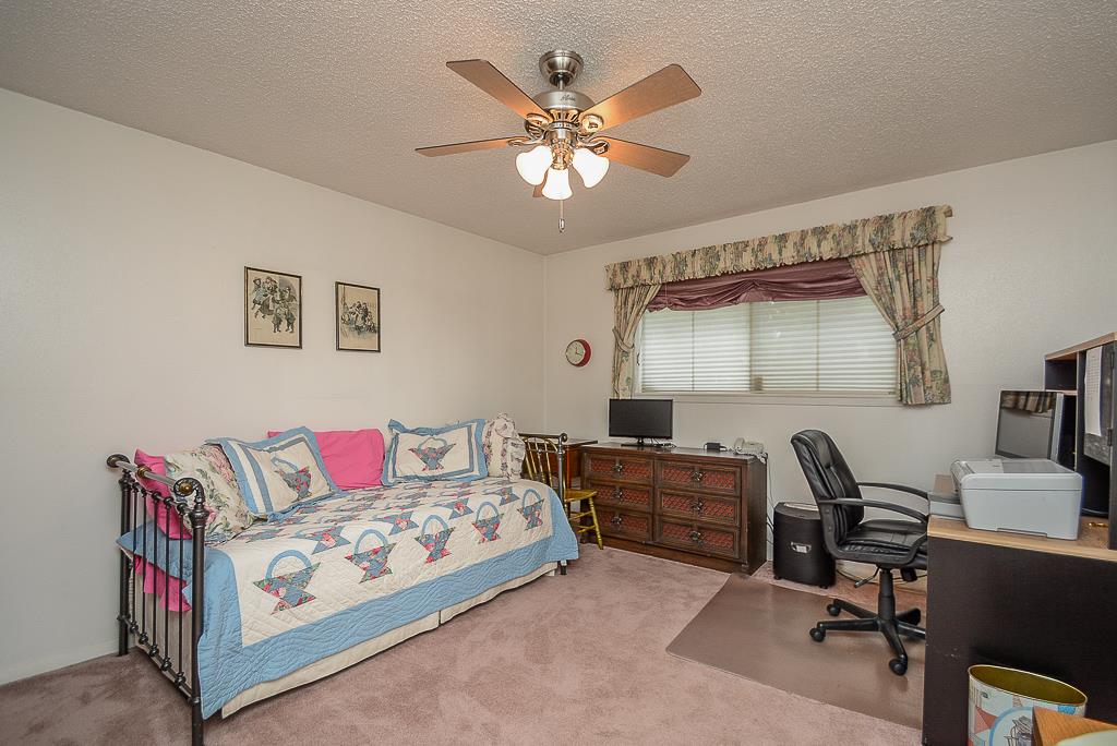 6615 Walton Heath Dr