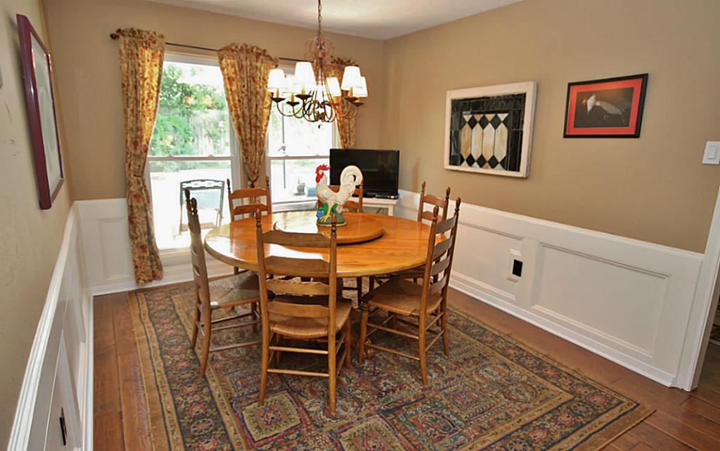 12114 Glenway Dr