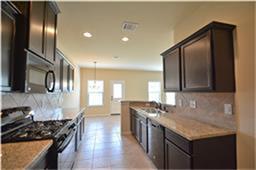 8023 Villa Lago Ln