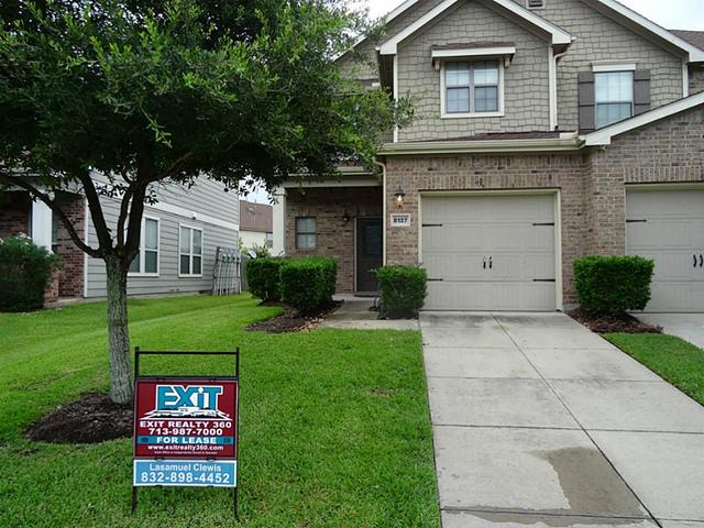 8127 Montague Manor Ln