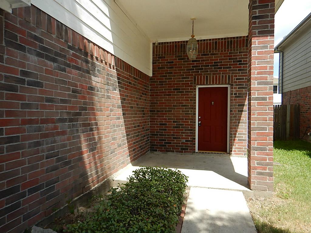 911 Oak West Dr