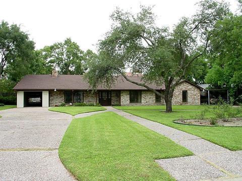 13 Prospect Pl