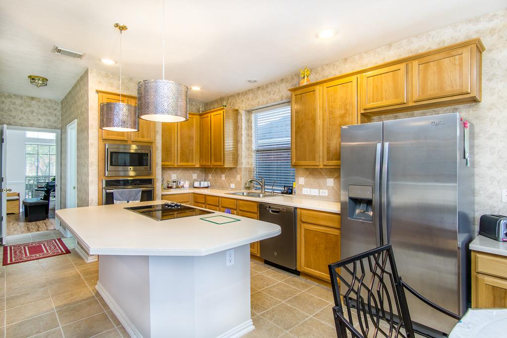 3711 Shadow Cove Dr