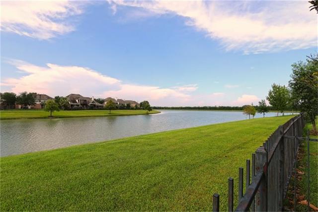 12318 Shadow Island Dr