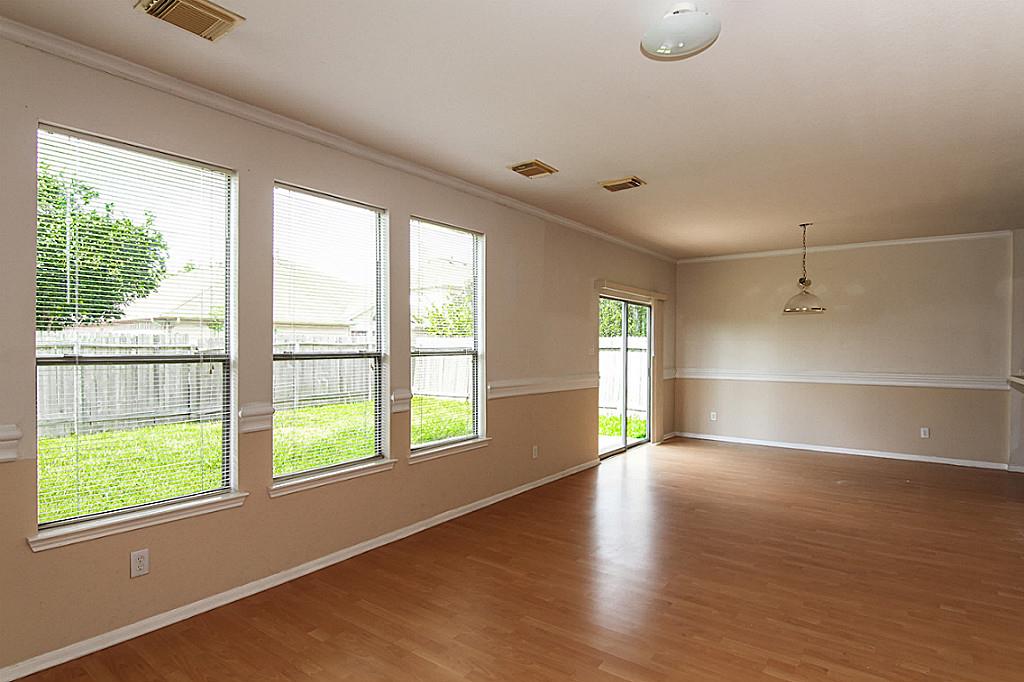 16330 Dryberry Ct