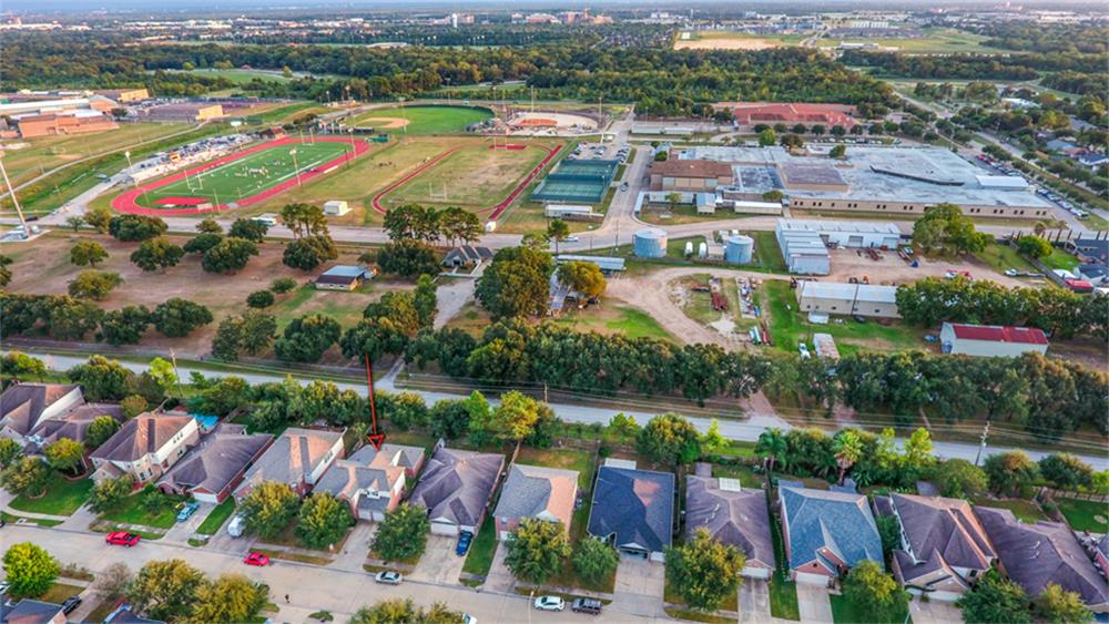 19027 Village Maple Ct