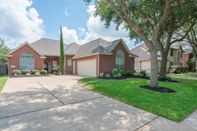10235 Mossy Brook Ln