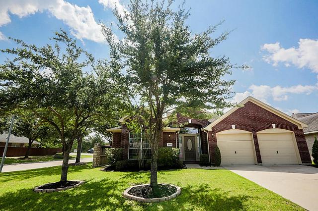 10235 Mossy Brook Ln